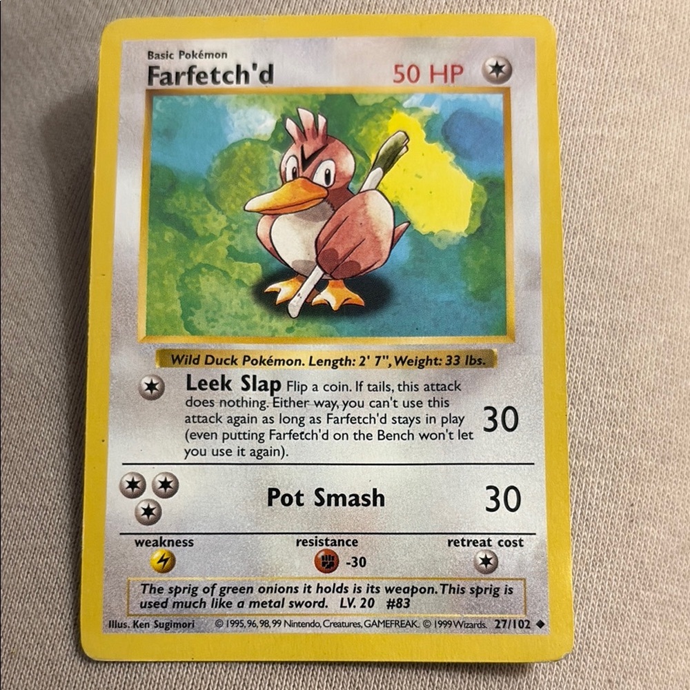 Pokemon 27/102 Farfetch'd Trading Card - Shadowless base set yellow Border